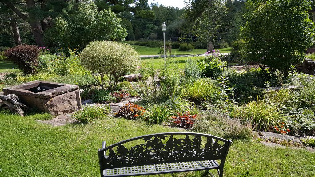 Pinehurst Inn Bed & Breakfast Bayfield Dış mekan fotoğraf